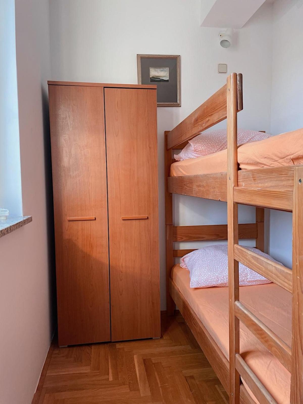 Apartmani Marin Medulin Eksteriør billede